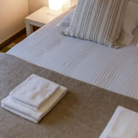 아파트 Cozy With Balcony With Parking *